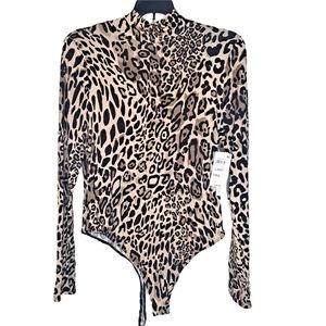 NWT Bar III Cheetah Mock Neck Long Sleeve Bodysuit Size Large